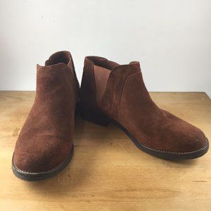 Clark Brown Rust Suede Ankle Booties Boots Shoe Size 6.5 Slip in on